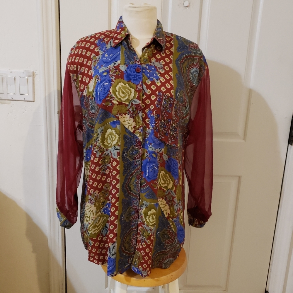 Merchant Vintage Size Medium